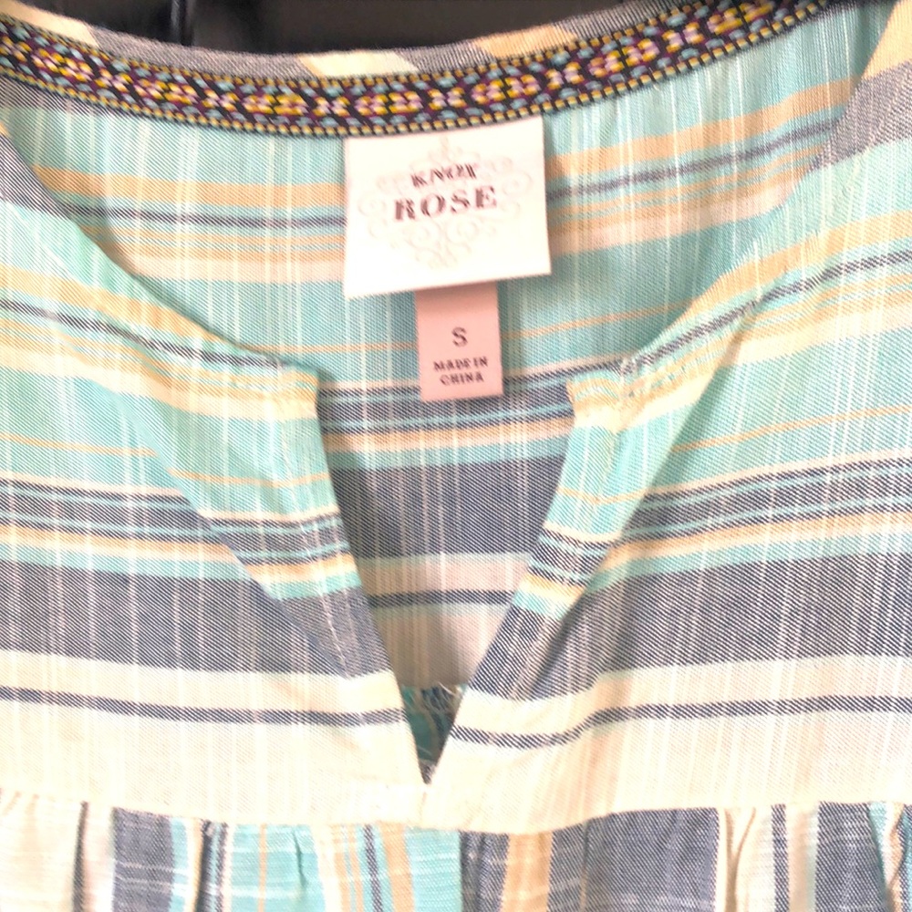 Knox Rose Sleeveless Blouse